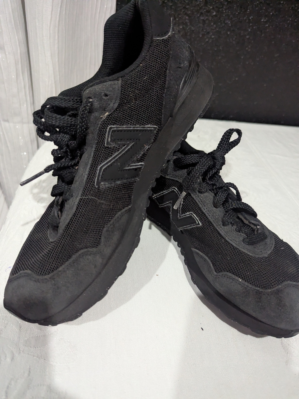 New Balance Men's All-Black Athletic Sneakers